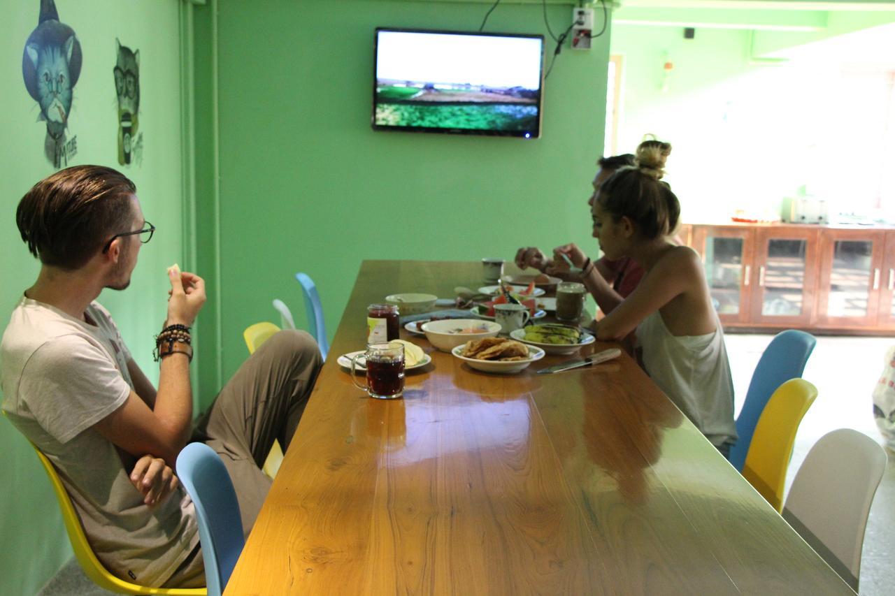 Kaung Hostel 曼德勒 外观 照片
