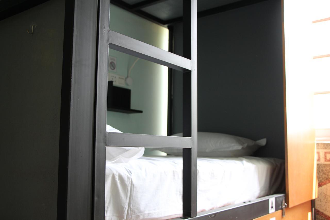 Kaung Hostel 曼德勒 外观 照片