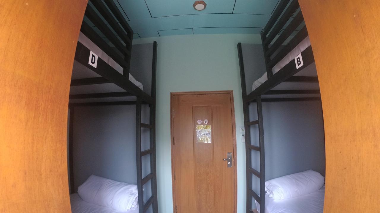 Kaung Hostel 曼德勒 外观 照片